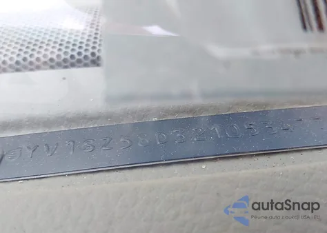 2002 Volvo V70 Xc z USA, uszkodzony, nr VIN YV1SZ58D321053477